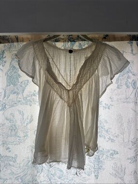 Free People Lightweight Cream V-Neck Women's Top